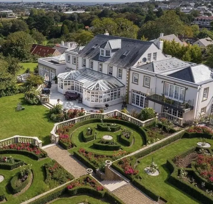 Những bước Thi công xây dựng ngôi nhà đẹp mà không phải ai cũng biết